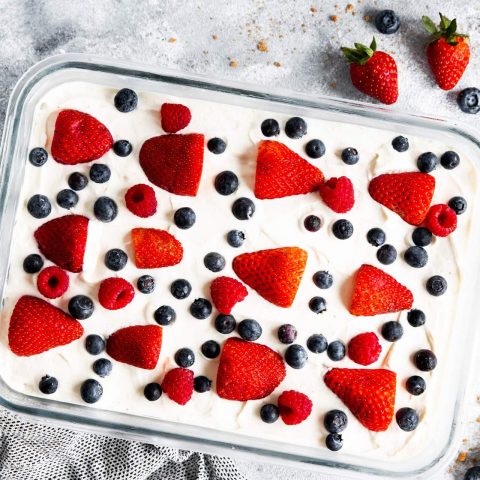 No Bake Summer Berry Icebox Cake - Unfussy Kitchen