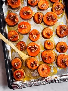 Candied Baked Sweet Potato Slices Recipe - Unfussy Kitchen