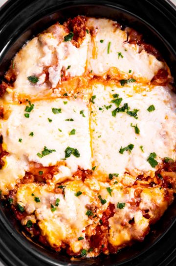 Easy Crockpot Lasagna Recipe - Unfussy Kitchen